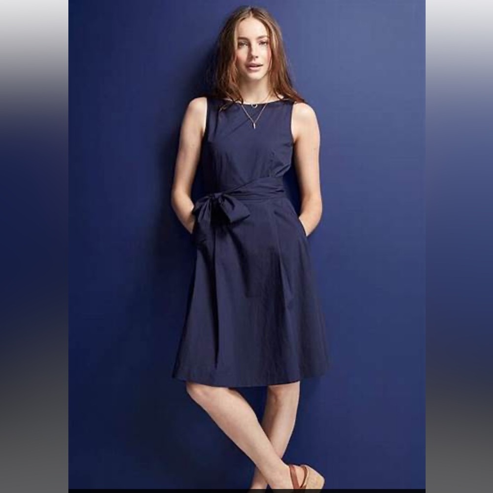 L.L. Bean Signature Poplin Boatneck Dress